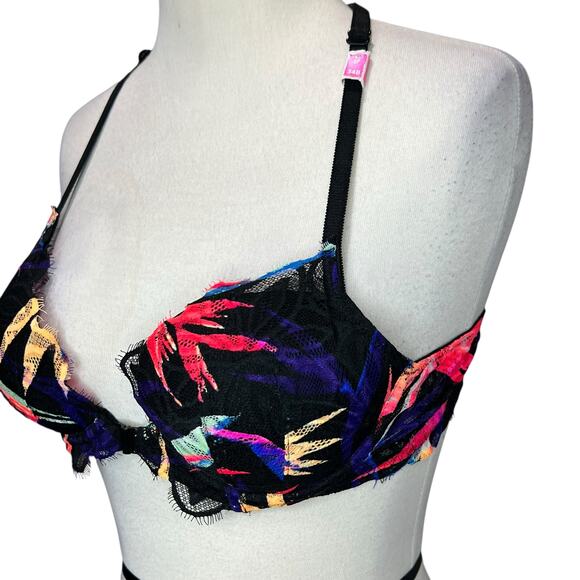 VS PINK Push Up Bra 34B Black Lace Tropical Halter Racerback Front Closure NEW - Picture 3 of 9